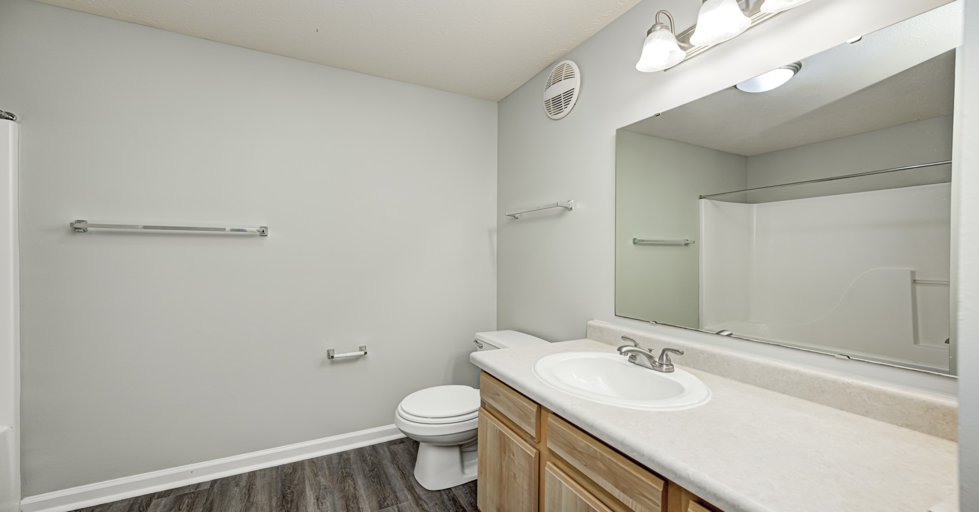 City Flats at Tenth Bathroom